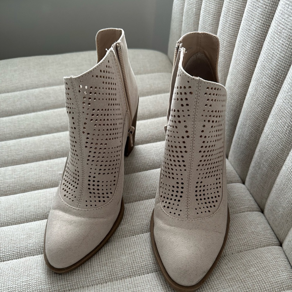 Cream color booties perfect for Fall!
